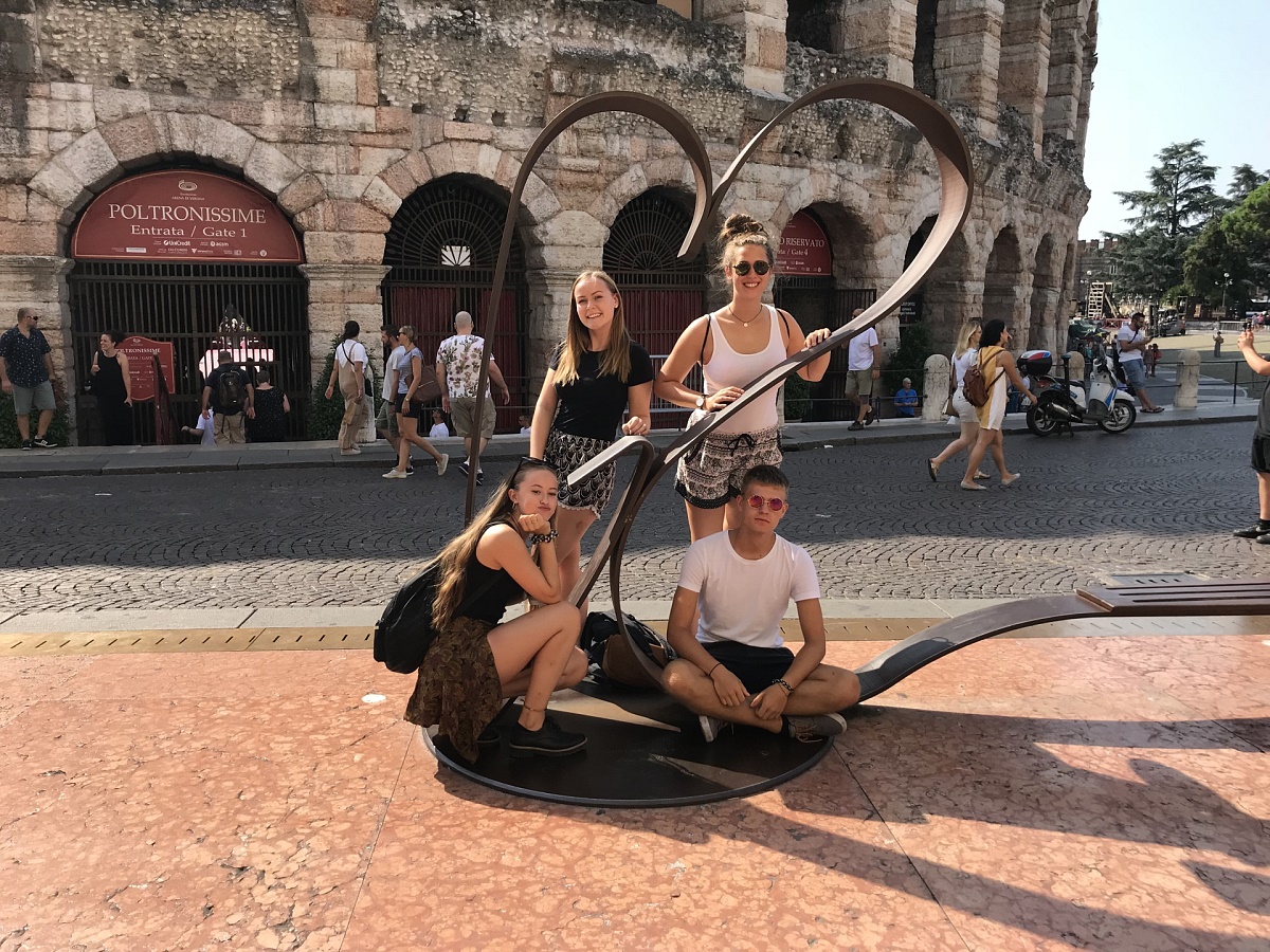 Isabella, Karin und Sabrina in Verona